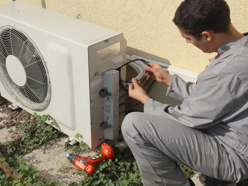 Klimatyzatory ścienne – Komfort i Efektywność w Twoim Domu